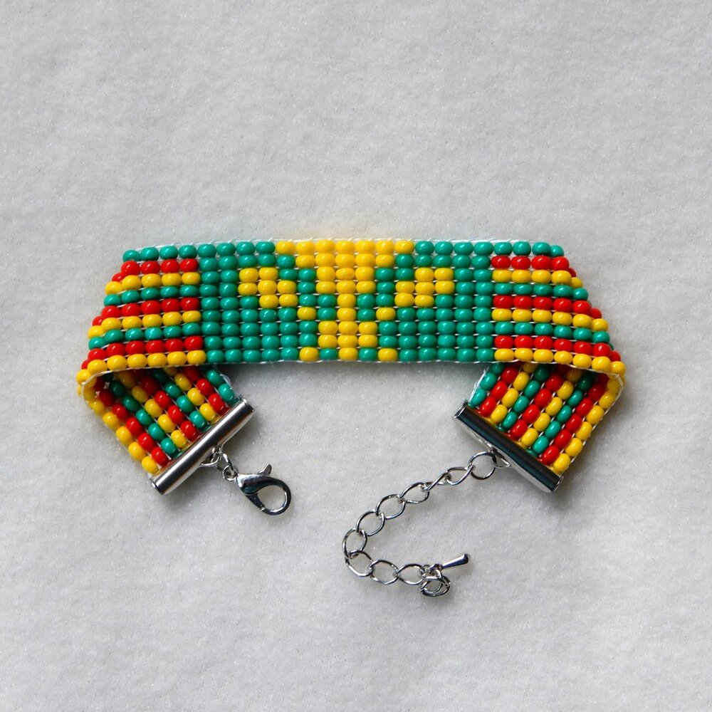 Hawaii Kanaka Maoli flag bead bracelet, handmade, adjustable, 30% to charity